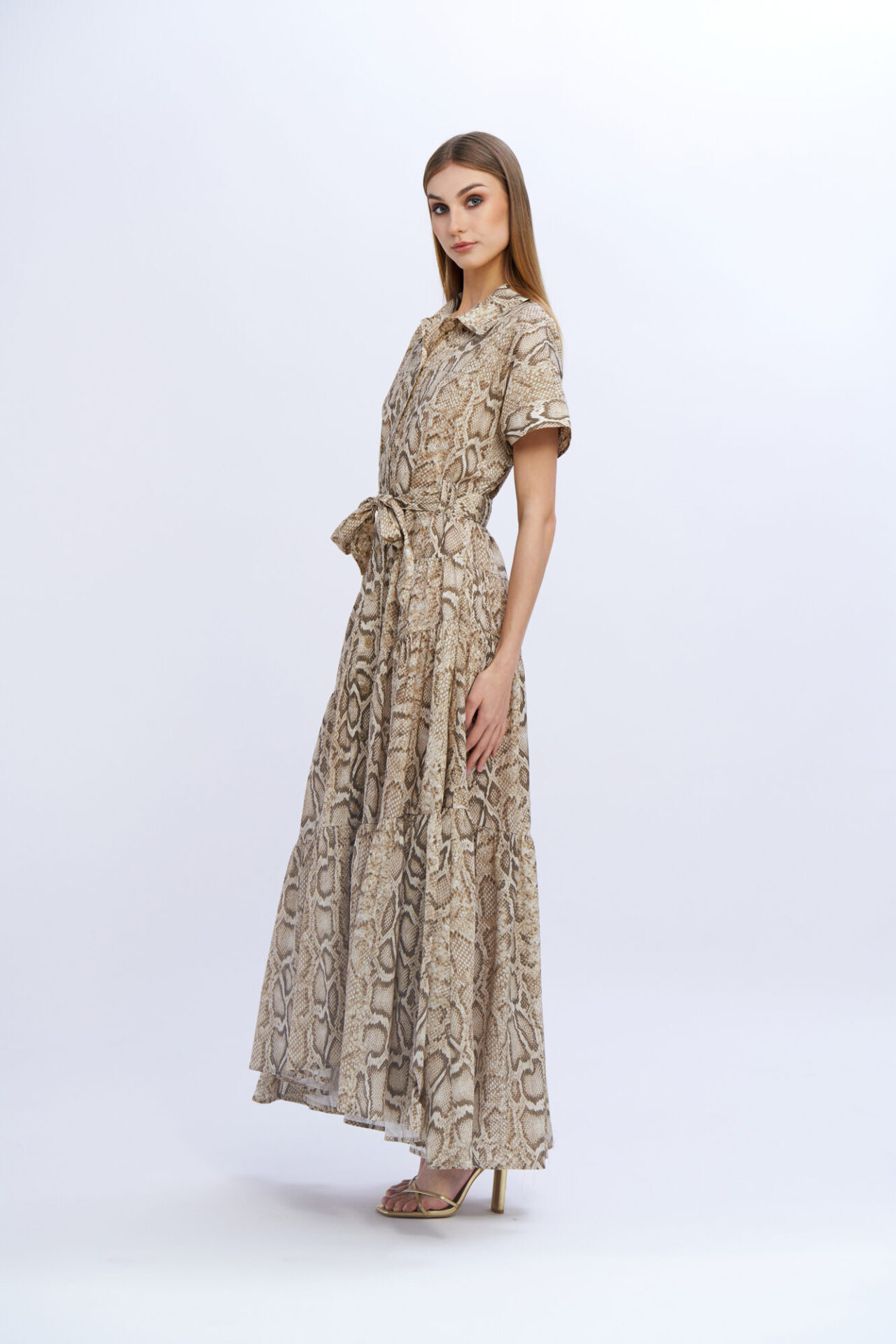 251NS010_5-1333×2000