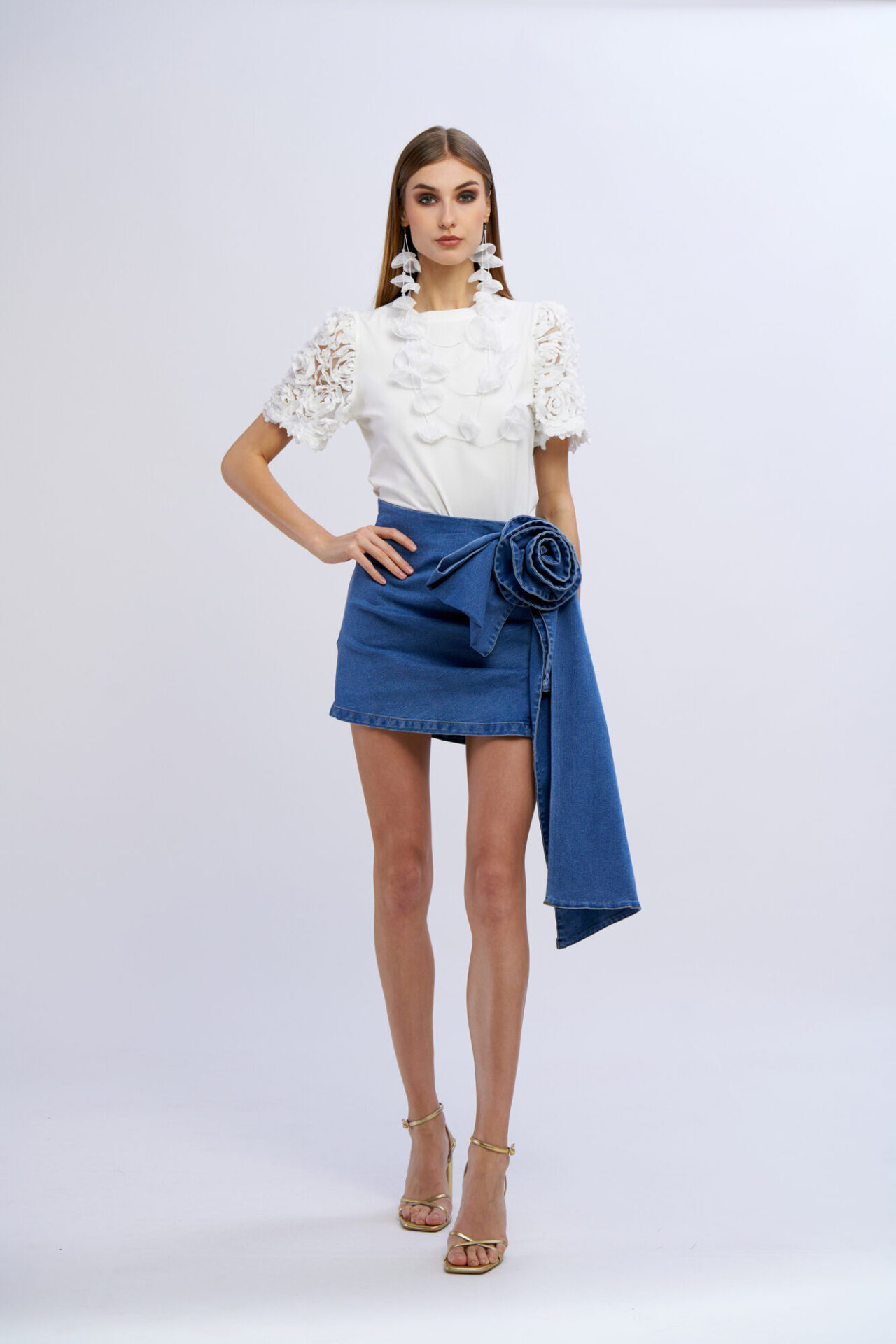 251NS184_4-1333×2000