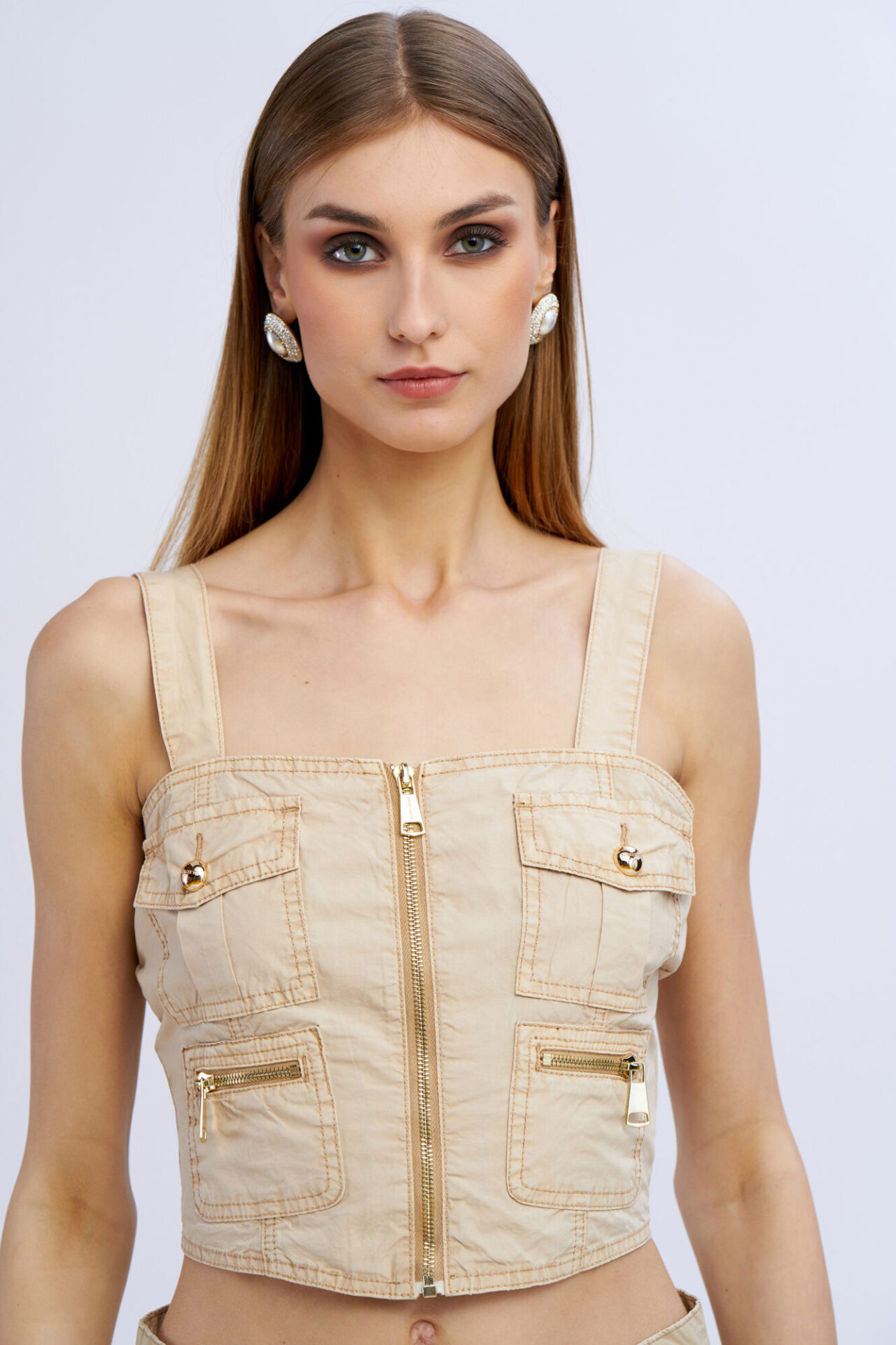 251NS006_2-1333×2000