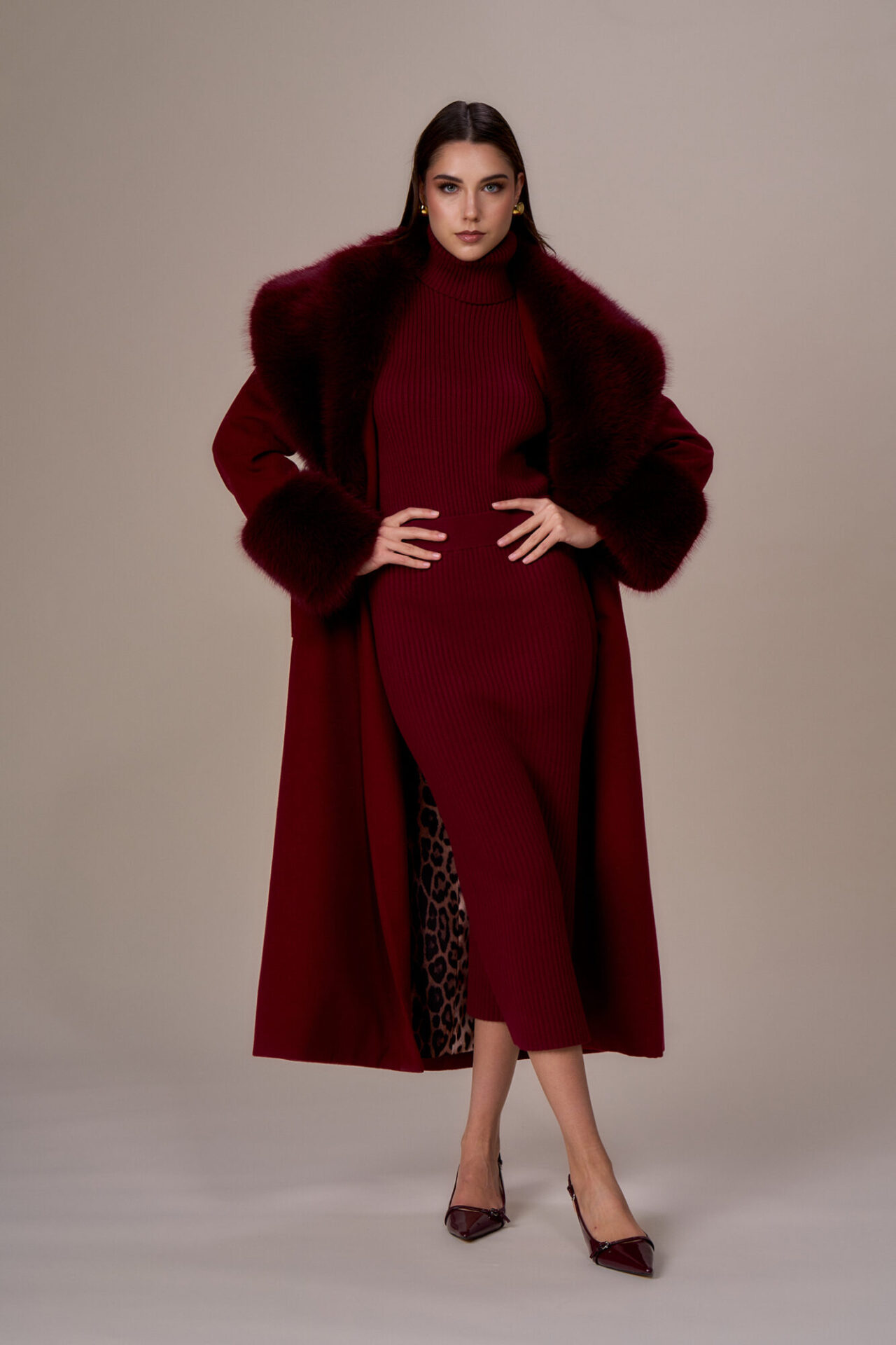 253NS000_8-1333×2000