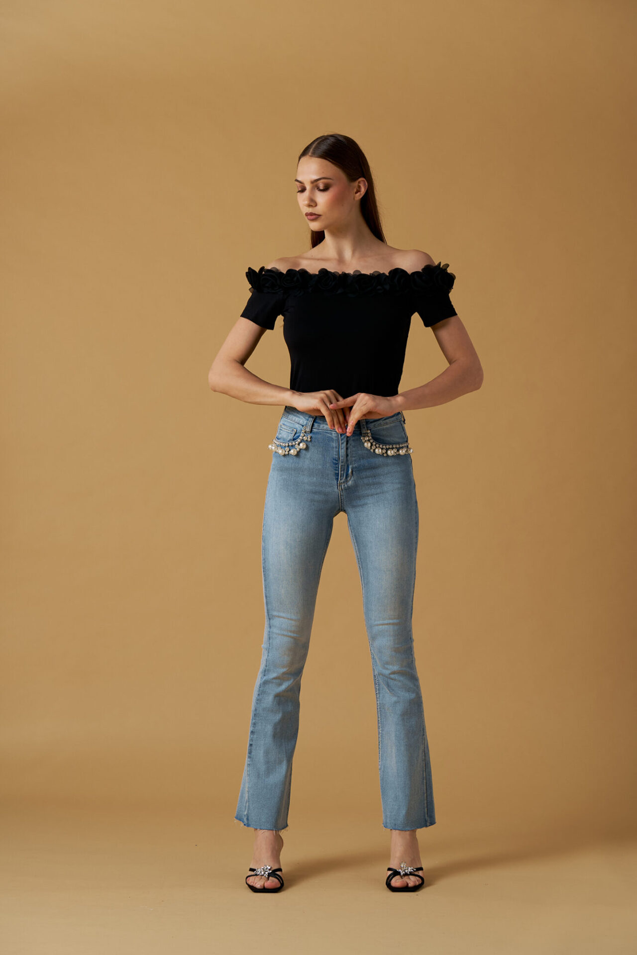 261NS079_4-1333×2000